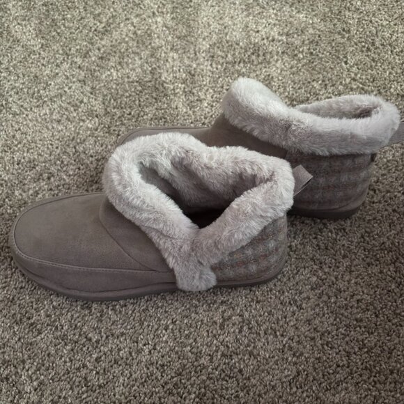 Maurices Faux Fur Lined Gray Plaid Ankle Boots Bootie Ladies Size 8 - Picture 2 of 5